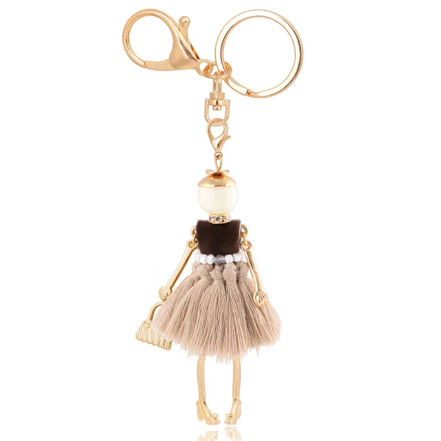 Trendy Women’s Metal Charm Keychain 2026 – Cute Statement Bag Pendant Jewelry Gift for Ladies