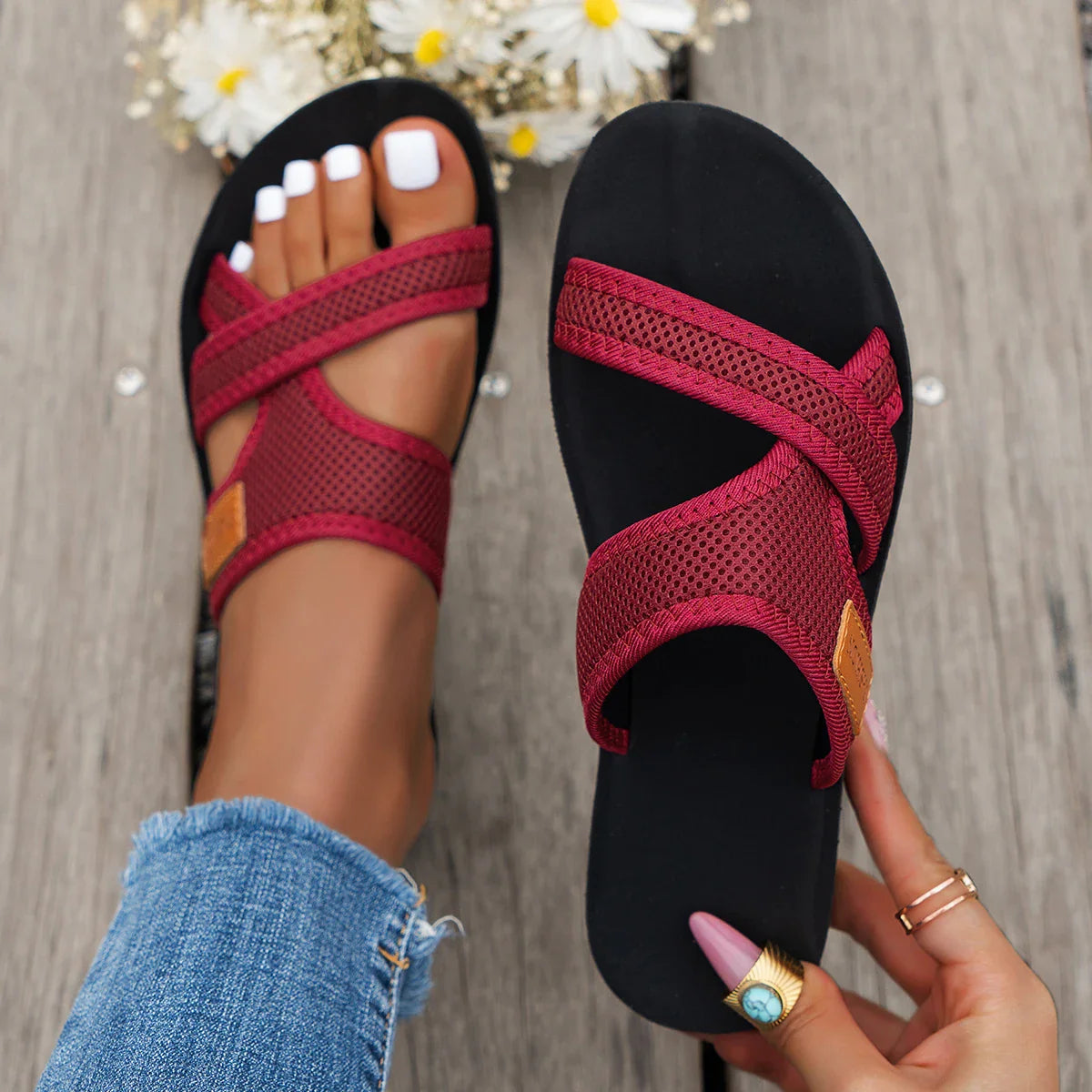 Women’s Fashion Sports Sandals – Mesh Breathable Flat Comfortable Indoor & Outdoor Versatile Summer Footwear