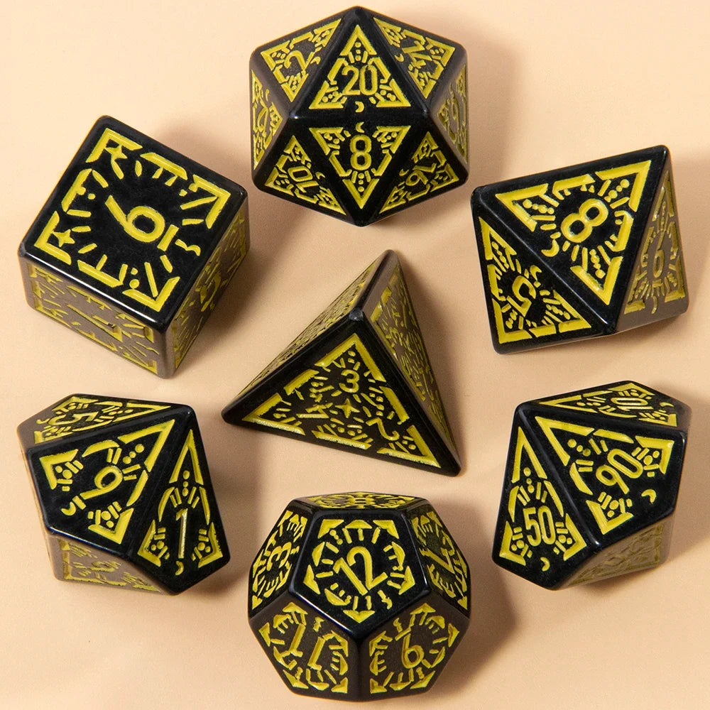 DND Carving Pattern Dice Set - 7Pcs RPG Polyhedral Dice for Board Games, Gifts & Entertainment Accessories