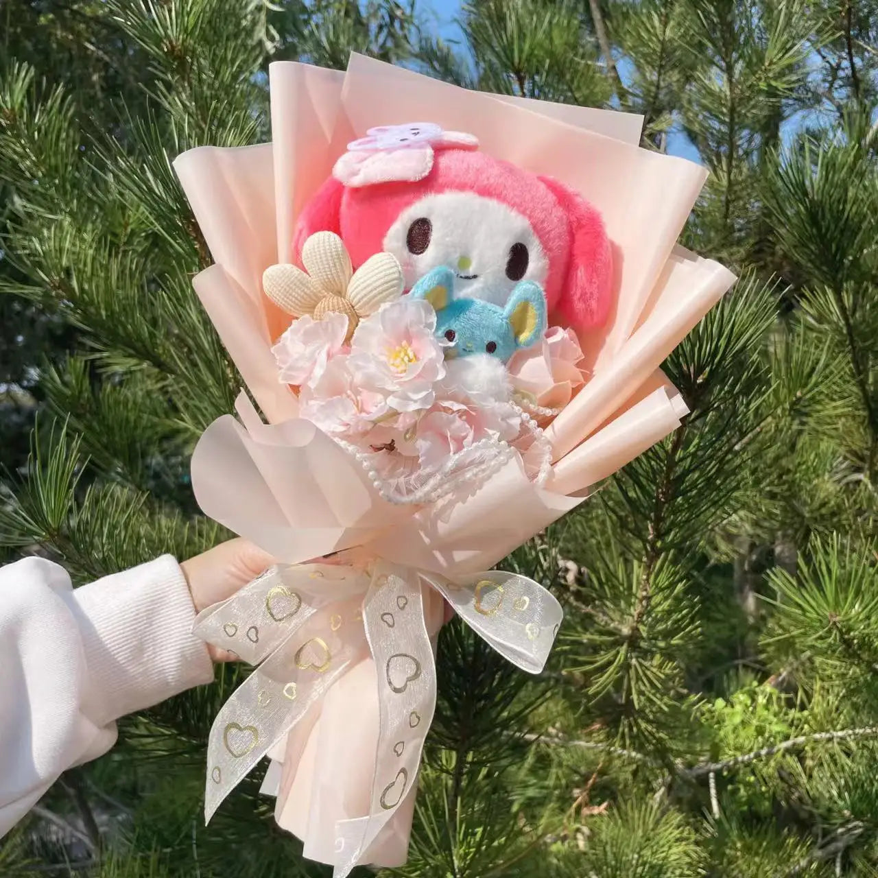 Sanrio Plush Bouquet — My Melody, Kuromi, Cinnamoroll & Hello Kitty Handmade Gift