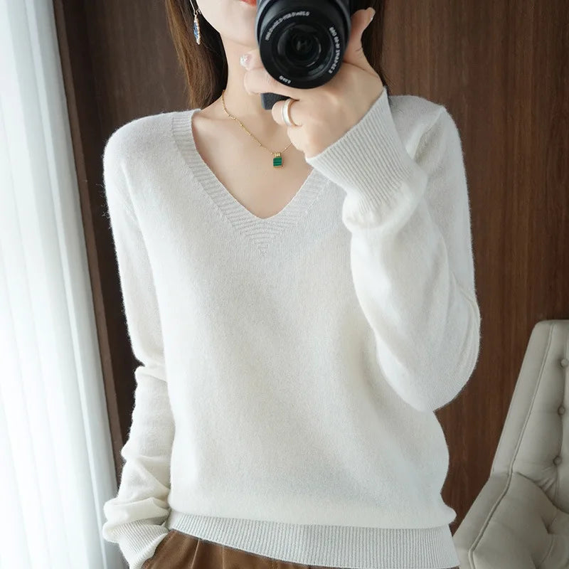 New Women’s Cashmere V-Neck Pullover – Lace Hollow Out Long Sleeve Knitted Sweater for Fall & Winter
