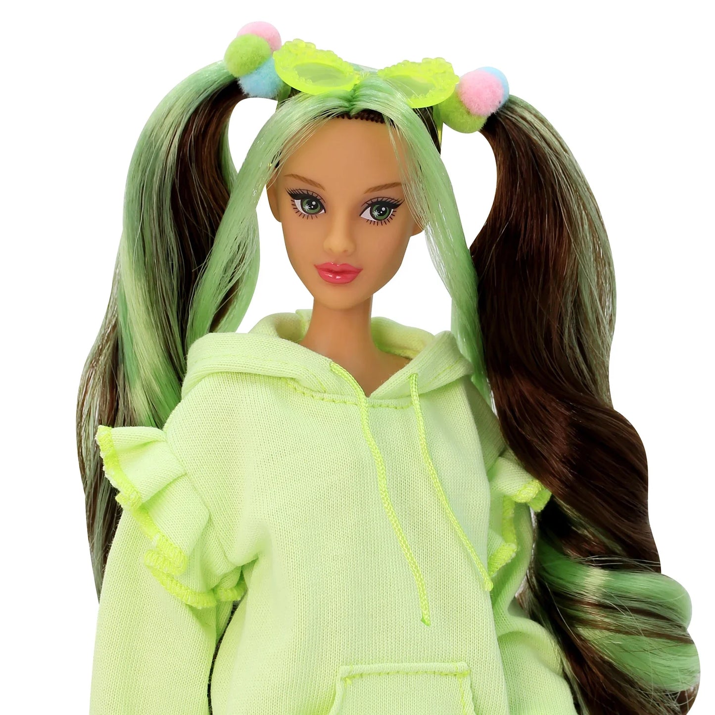 DEFA Lucy Love Fashion Doll – Green Pocket Hoodie, Layered Ruffled Skirt & Chunky Platform Boots