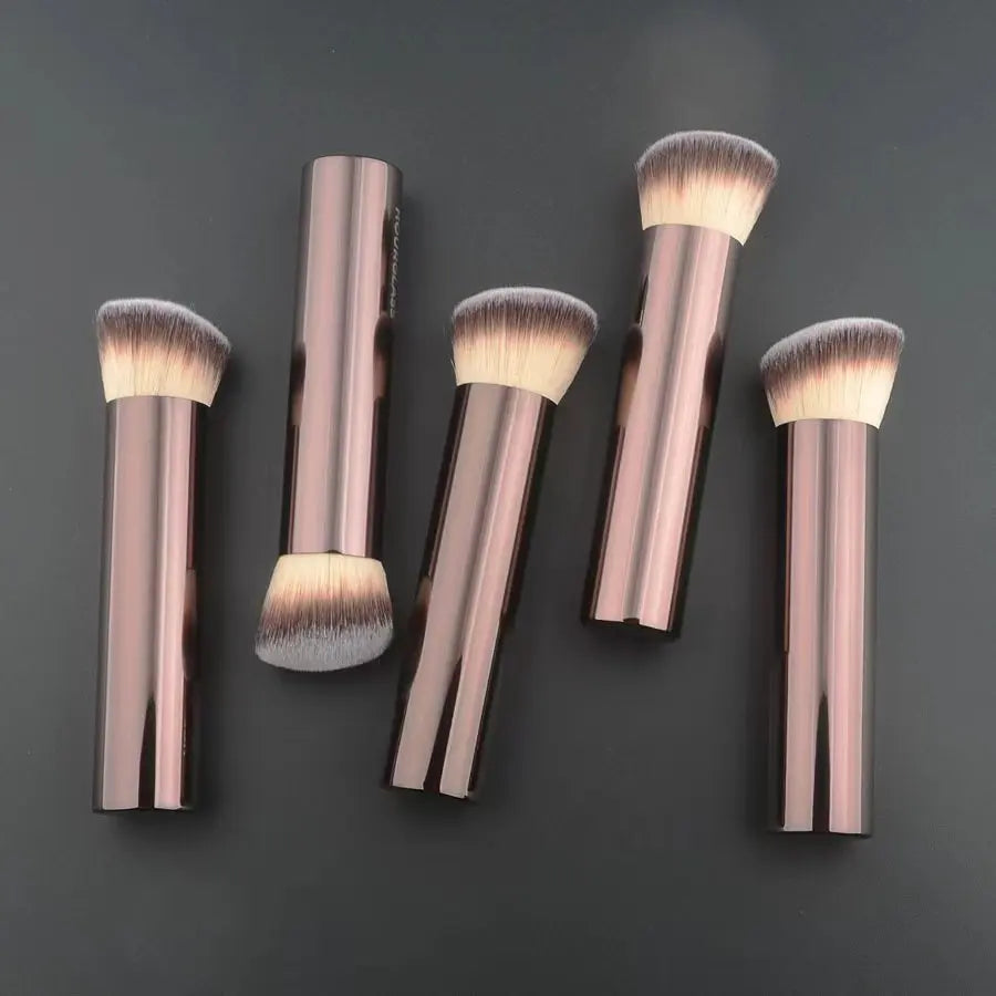 Angled Foundation Makeup Brush — High-Quality Powder Brush with Metal Handle and Aluminum Tube