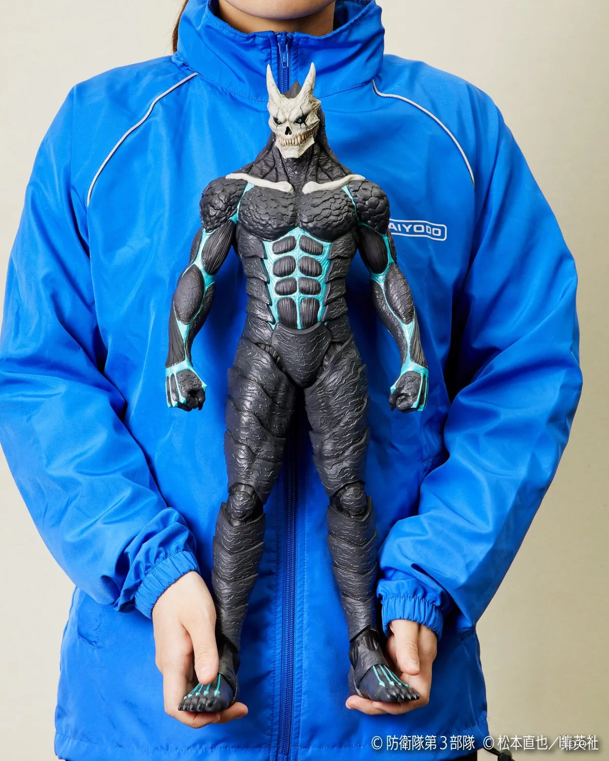 Kaiju No.8 Hibino Kafka 21CM Anime Figure β Standing Monster PVC Action Toy Collectible Gift