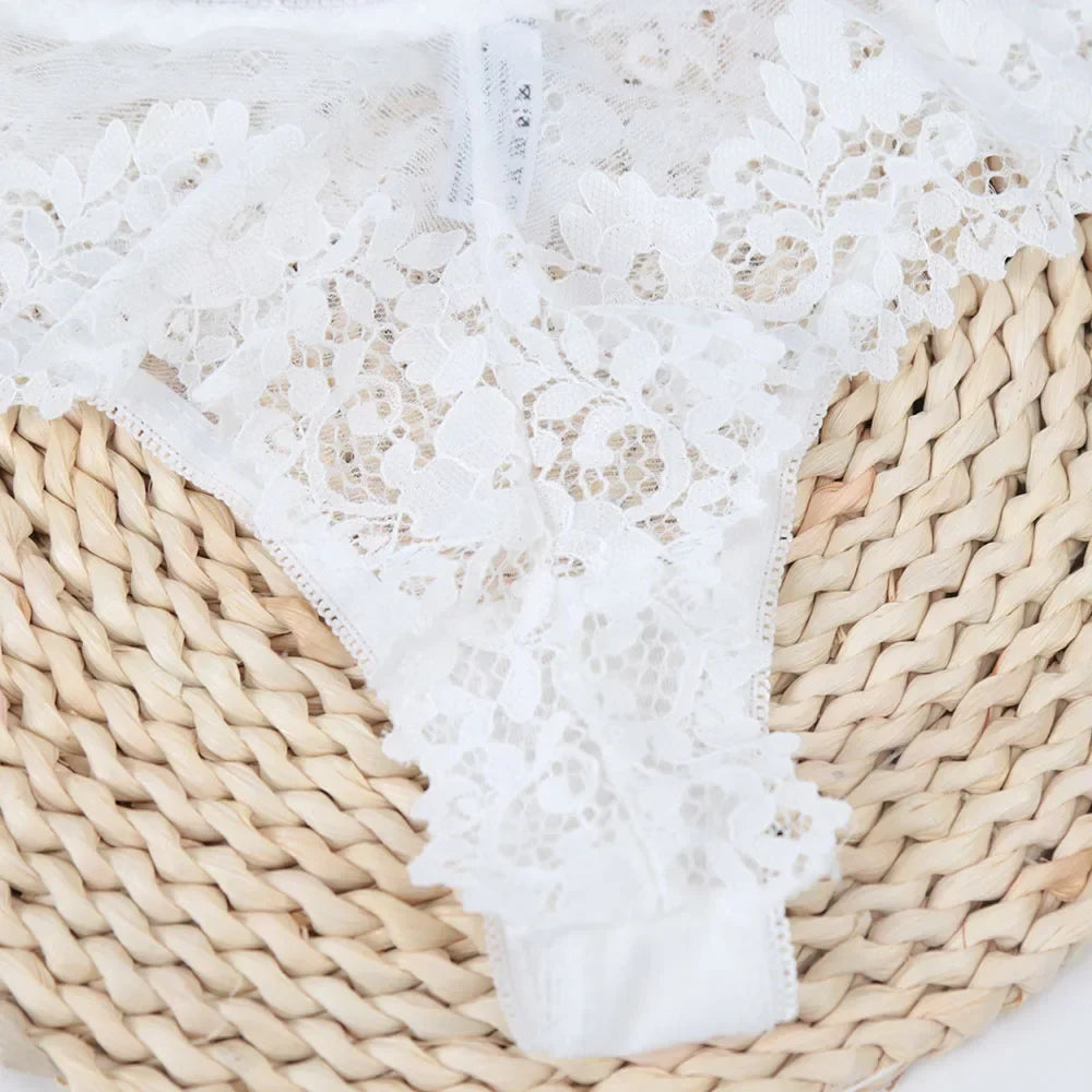 Women’s Black Lace Briefs – Sexy Hollow-Out Floral Low-Waist Panties, Breathable Lingerie Underwear