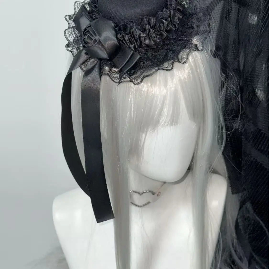Gothic Punk Black Bow Mini Top Hat Hairpin – Retro Lolita Headwear Accessory for Cosplay & Comic-Con