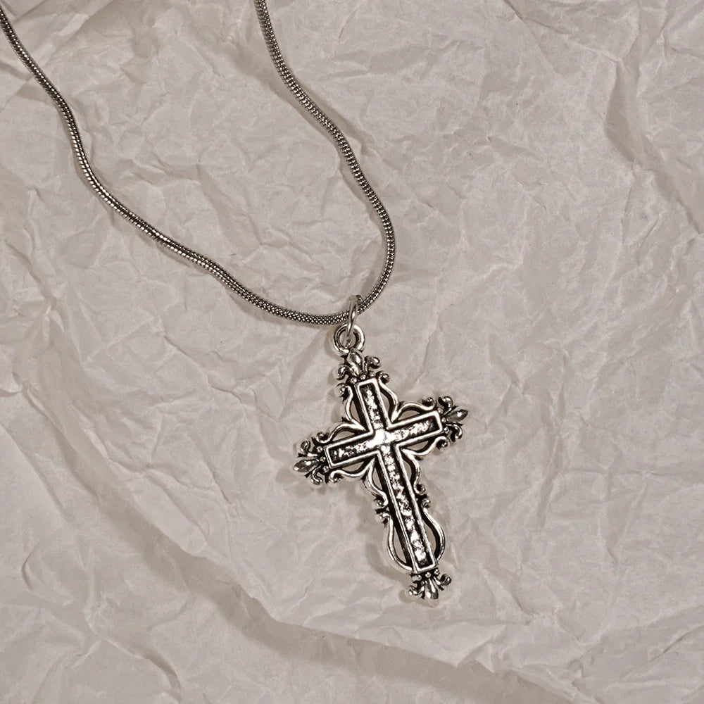 Y2K Cross Love Pendant Necklace - Sweet Cool Girl Personalized Jewelry for Everyday Wear
