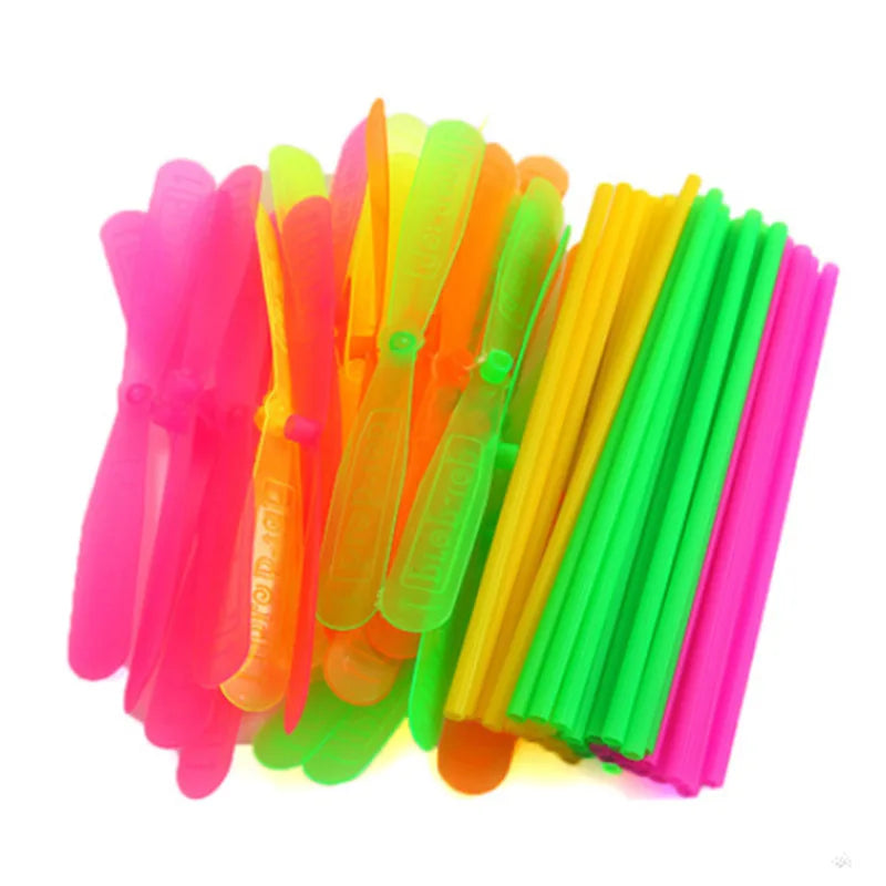 Plastic Bamboo Dragonfly Toy (10–20 Pcs) – Rotating Propeller Flying Arrow Outdoor Kids Classic Novelty Party Gift Multicolor