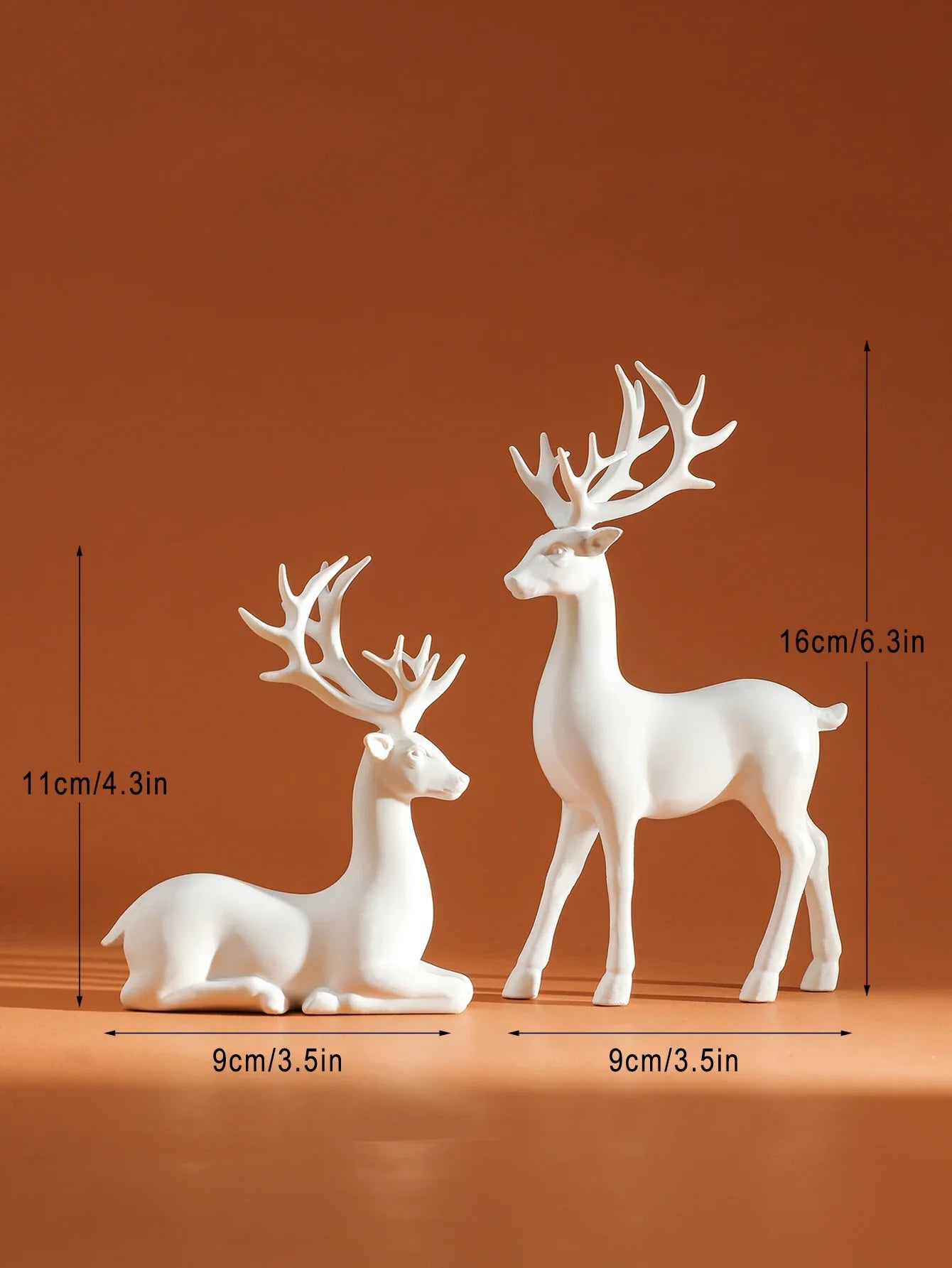 2-Piece Reindeer Christmas Table Decor – Small Rustic Indoor Xmas Holiday Statues for Home