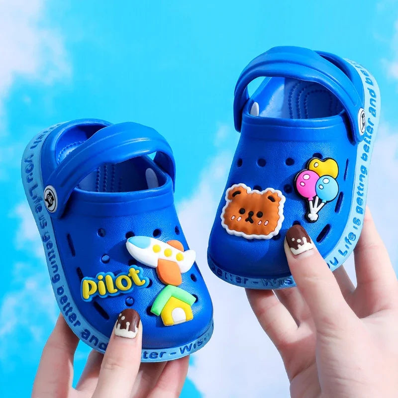 Summer Kids Sandals – Soft Anti-Skid Cartoon Hole Slippers for Boys & Girls, DIY Beach Shoes