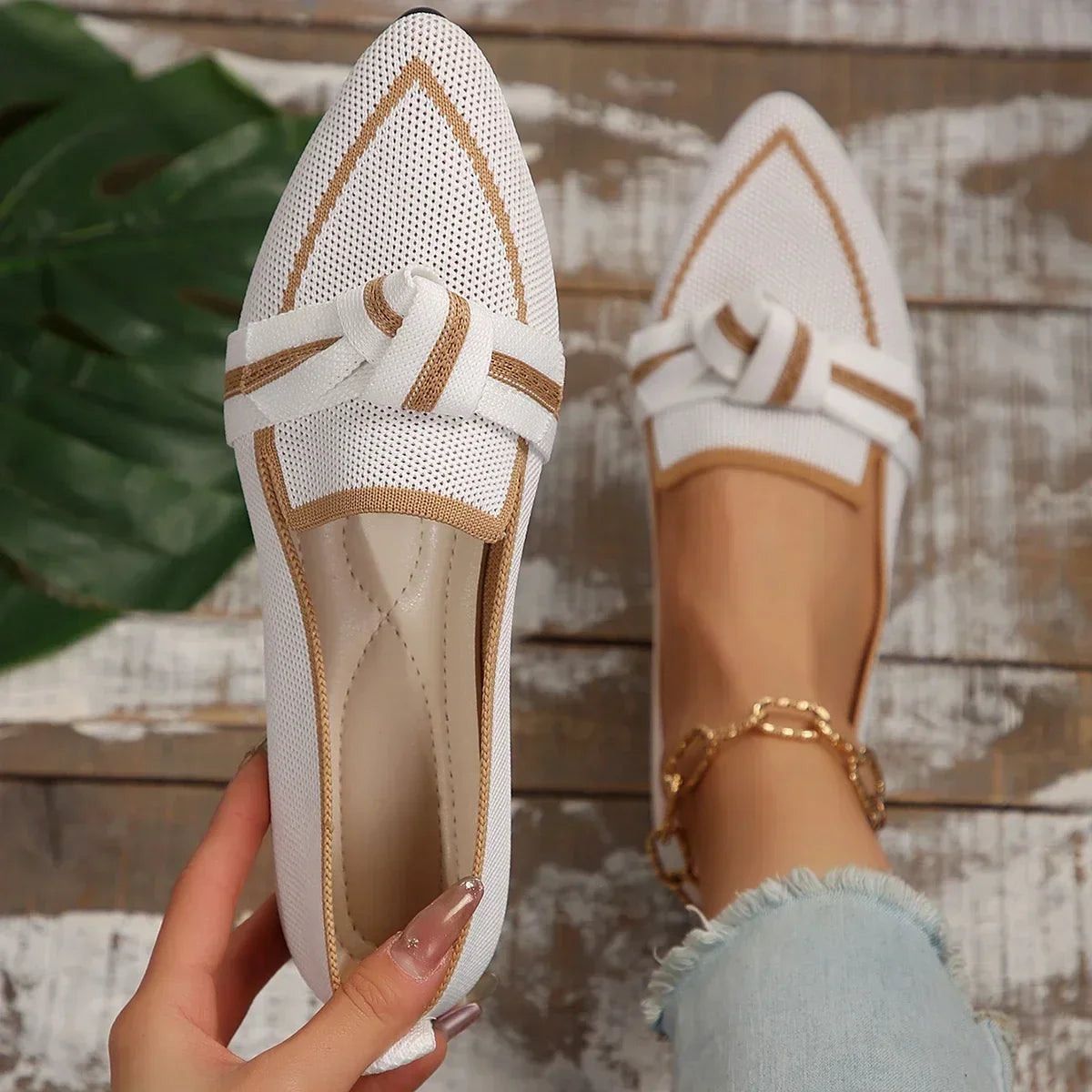 Women’s Knitted Flats 2024 – Breathable Slip-On Casual Loafers, Pointed Toe Comfortable Walking Sneakers, Solid Color Shoes