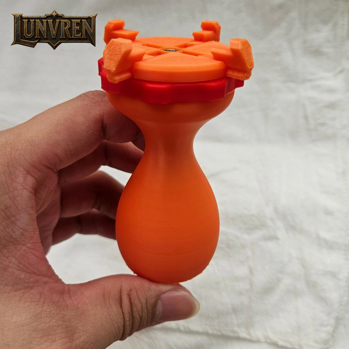 Ergonomic Miniature Painting Handle – Compatible with 20–50mm Bases for 40K, D&D & Tabletop Hobby Miniature Painting