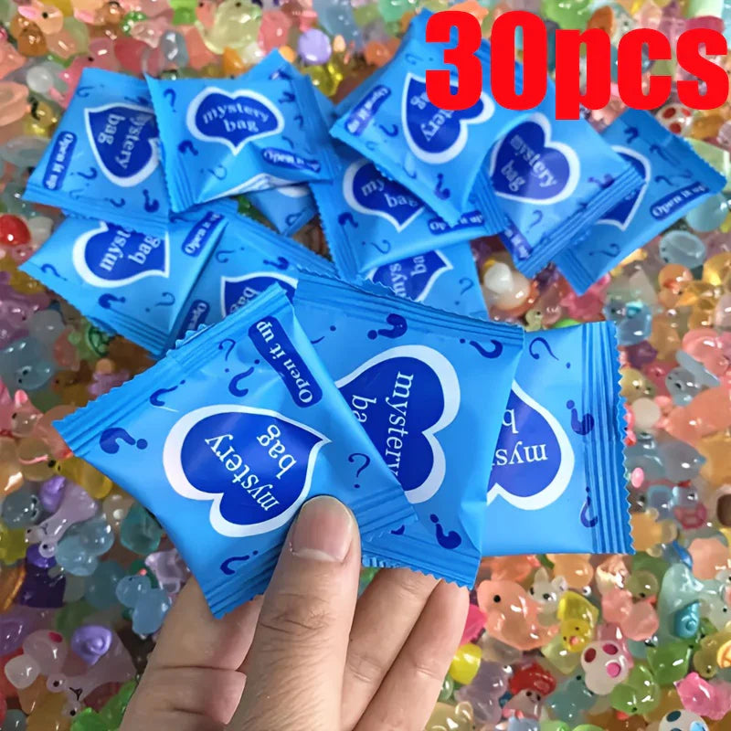 60pcs Glow-in-the-Dark Mini Resin Animals & Mushrooms — Blind Bags for Fairy Garden Decor, Micro Landscape & Birthday Surprise Gifts