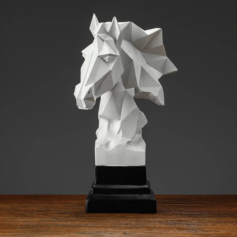 Cube Horse Head Sculpture - Polygonal Resin Horse Figure for Modern Home Decor