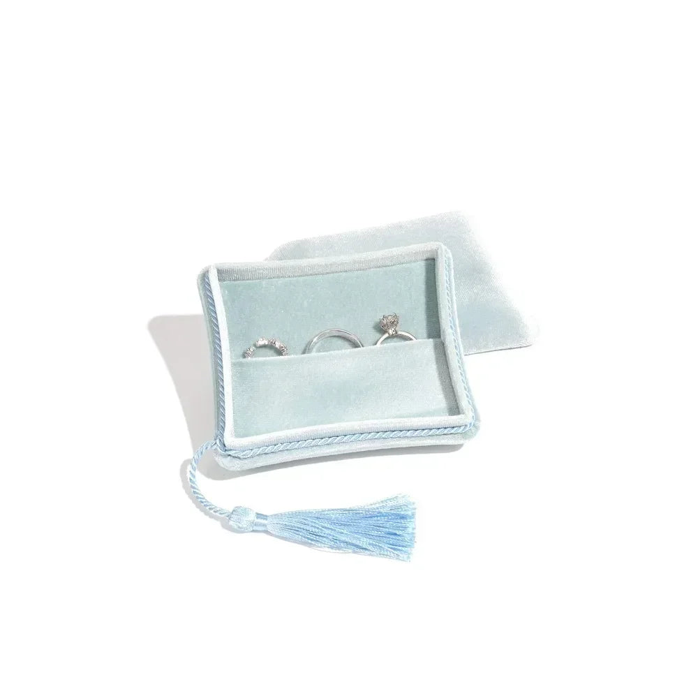 High-Quality Velvet Tassel Jewelry Box – Portable Soft Storage Case for Multifunctional Jewelry & Accessories