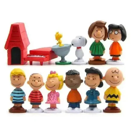 12pcs Peanuts Snoopy Mini Figure Set – Charlie Brown Cartoon Miniature Cake Decor & Collectible Toys