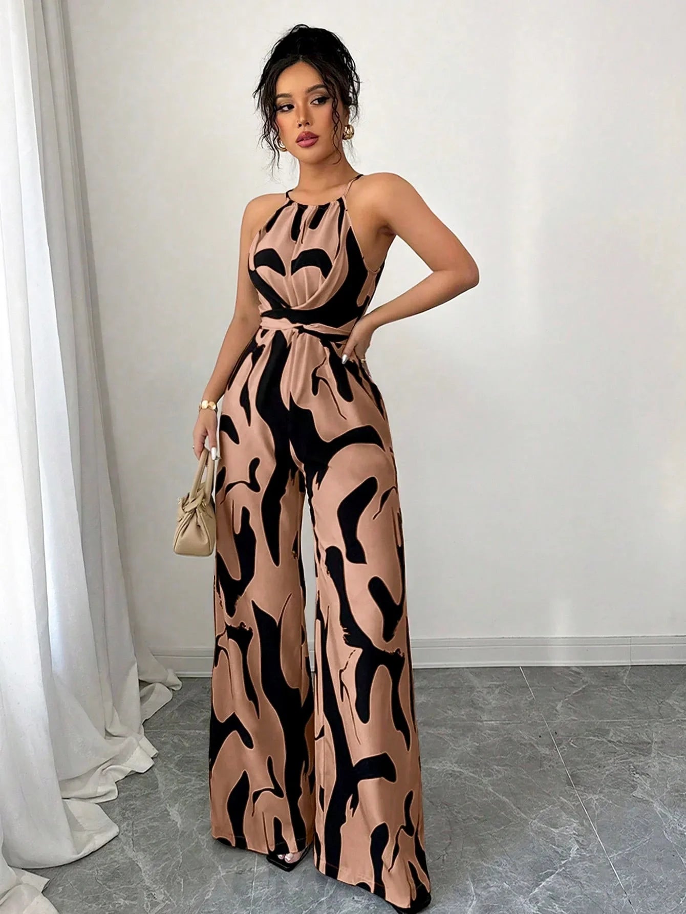 Summer Geometric Print Halter Neck Women’s Jumpsuit – Sexy Casual Party Romper Outfit for Women