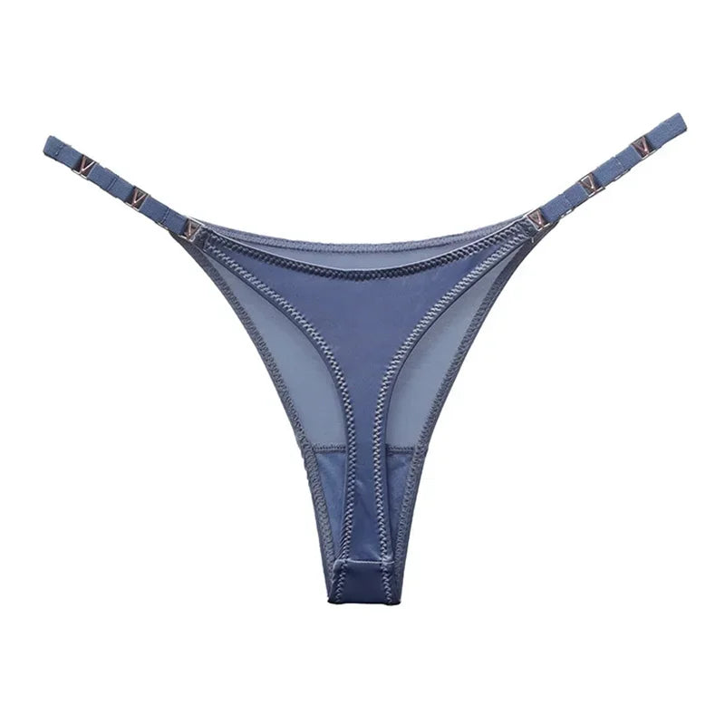 Women’s Sexy V-Shaped Panties – Low Waist Sports Briefs with Metal Decoration Lingerie