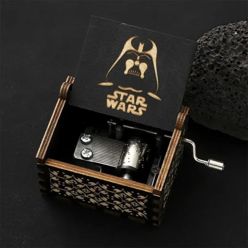 Star Wars Anime Wooden Hand-Crank Music Box – Creative Octave Gift for Couples, Weddings, Birthdays, and Xmas Decoration