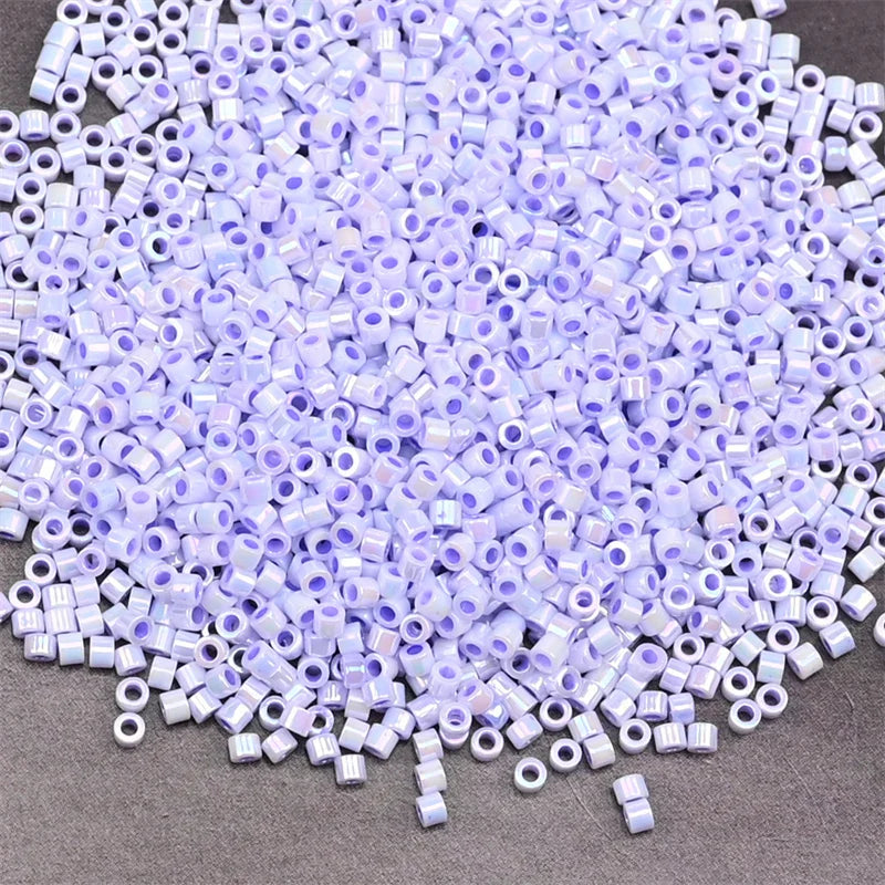 1000Pcs 1.6x1.3mm Japan Glass Seed Beads 11/0 – Cylindrical Loose Beads for DIY Statement Jewelry Making (5g Pack)
