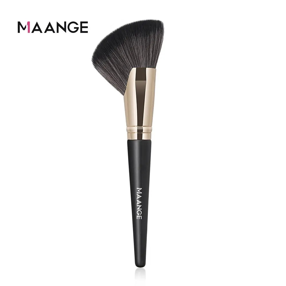 MAANGE Angled Blush & Bronzer Brush – Dense Premium Makeup Brush for Face Contouring & Highlighting, Ideal for Creams & Powders