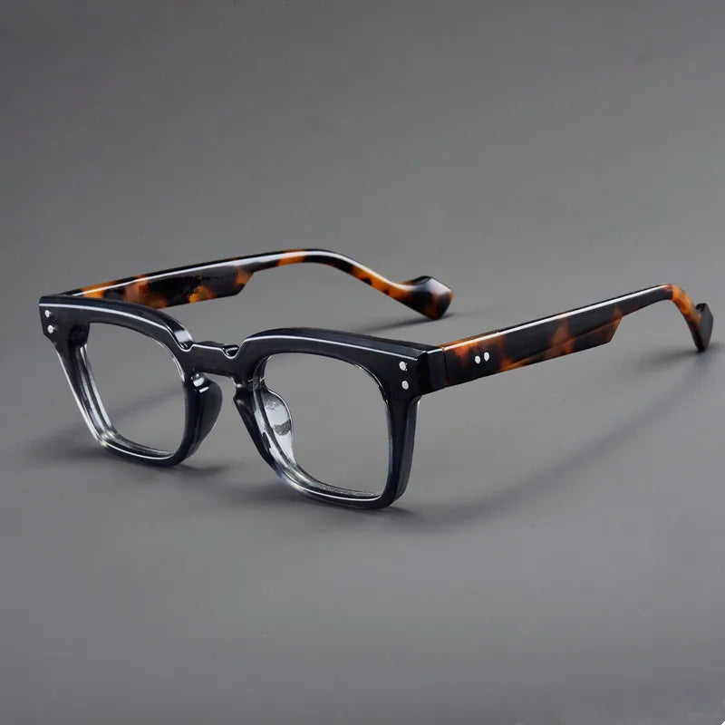 New Retro Square Frame Reading Glasses – High-Definition Printed Presbyopia Glasses for Men & Women