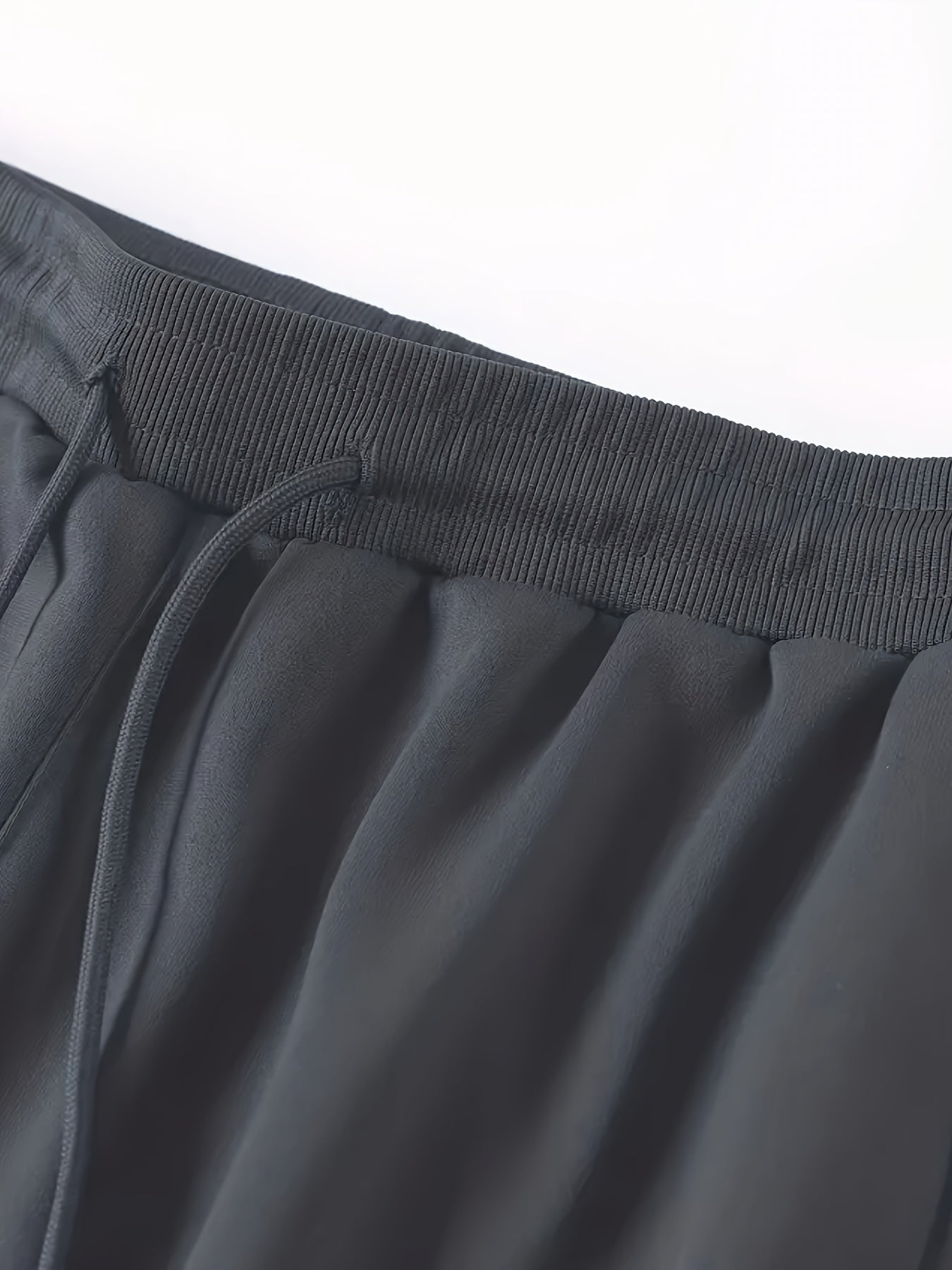 Two-Piece Men's Sports Trousers - Comfortable and Stylish Activewear
