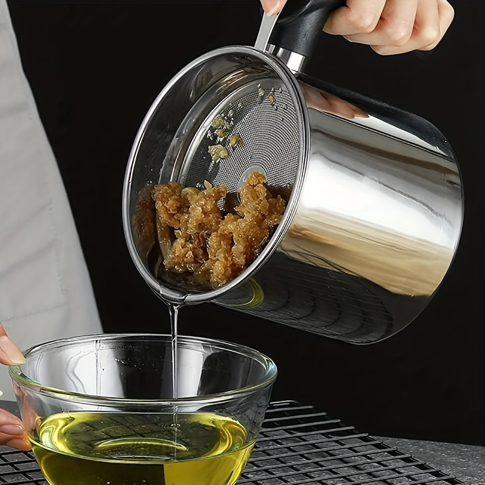 1.8L Stainless Steel Kitchen Container with Strainer – Easy-Hold Storage for Cooking Oil & Grease, Ideal for Hotels, Restaurants & Bulk Kitchenware, Eid Al-Adha Mubarak