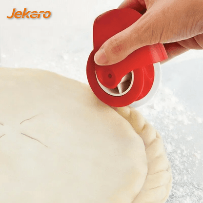 Deluxe Pastry Lattice Cutter Tool - Plastic Rolling Pin Wheel for Easy DIY Cake Decorating and Embossing - Essential Kitchen Gadget for Home Bakers