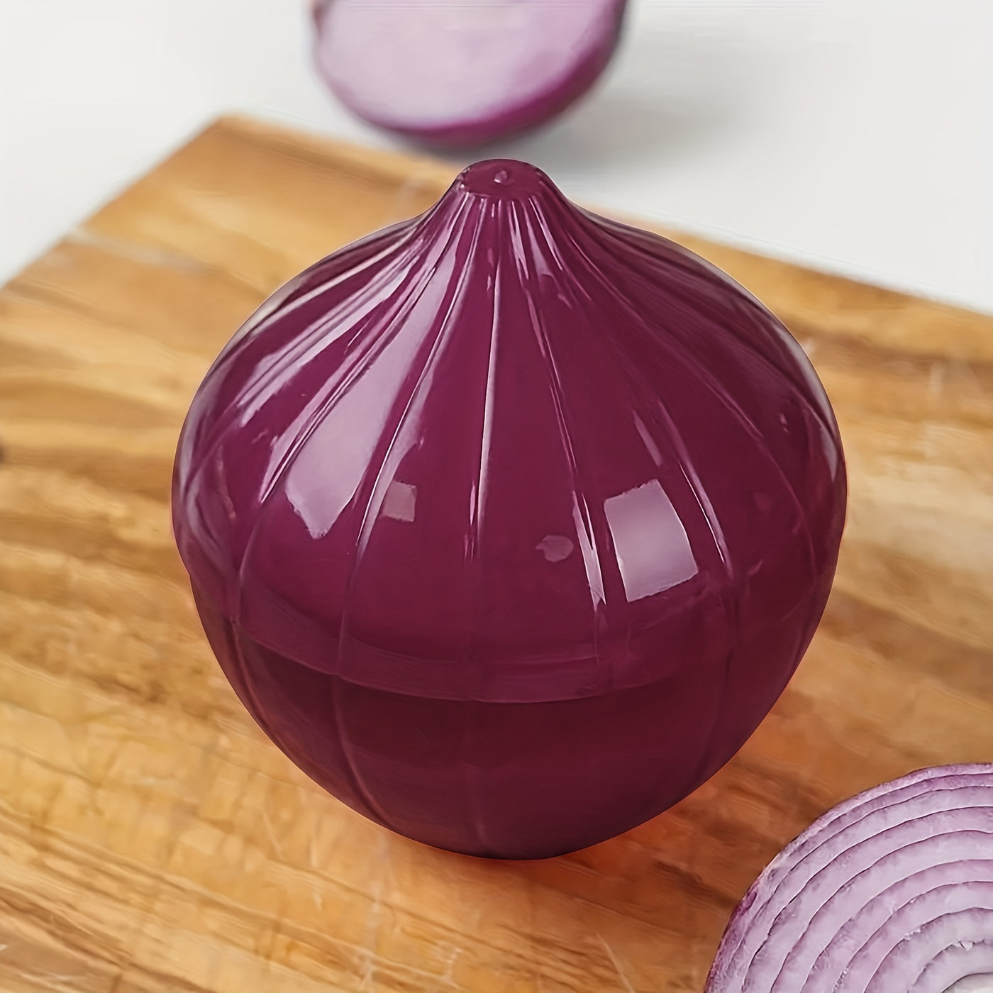 Onion Saver Food Storage Box - Vegetable Shaped Preservation Container, Refrigerator Crisper for Onions, Kitchen Gadget for Restaurants