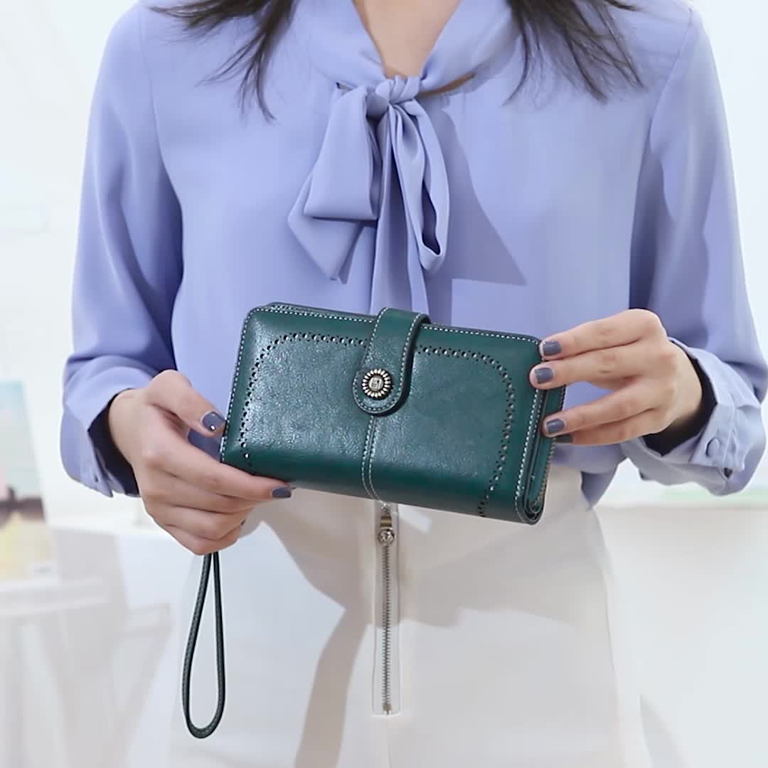 RFID Large Capacity Women's Wallet - Retro Style, Multi-Card, Solid Color with Zipper and Wrist Strap