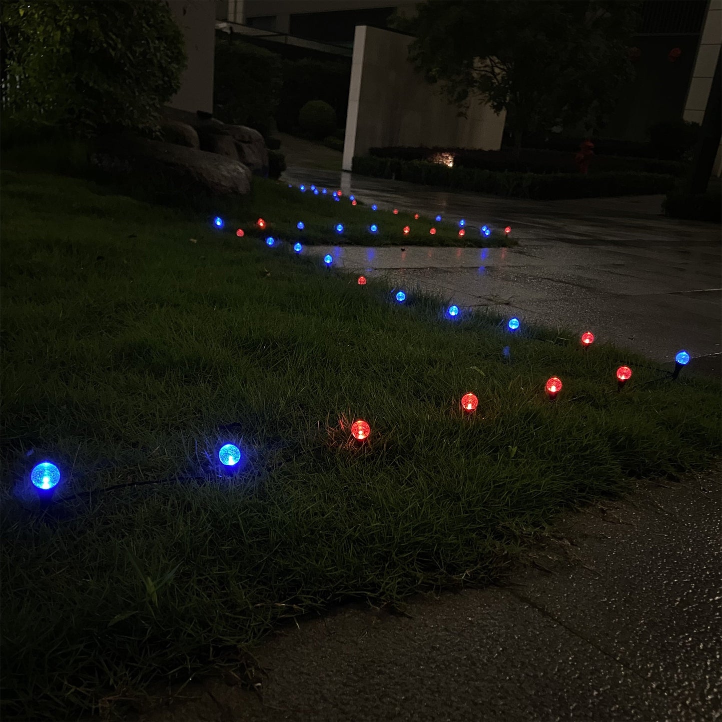 Solar Garden Path Lights - 15 LED Crystal Globe Stake Lights with Touch Control, Solar Powered, 600mAh Battery - Perfect for Garden, Camping, Independence Day, Christmas, Weddings, Parties
