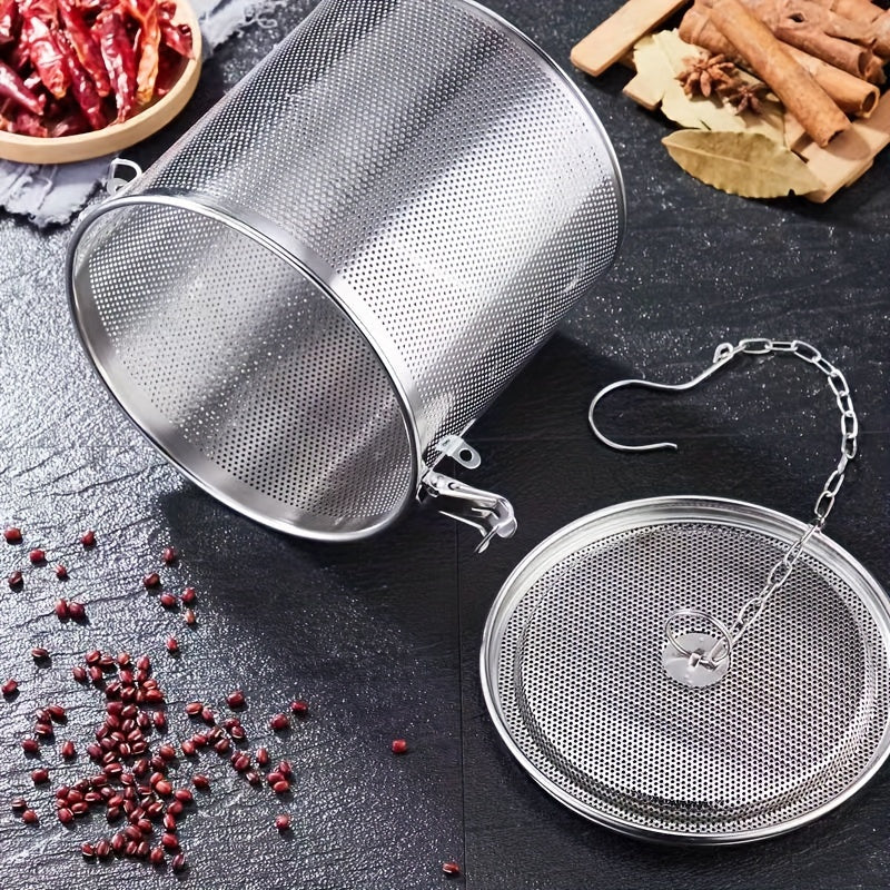 Stainless Steel Spice Infuser – Reusable Fine Mesh Strainer with Extended Chain for Loose Tea, Herbs and Seasonings – Ideal for Cooking, Brewing, and Kitchen Use