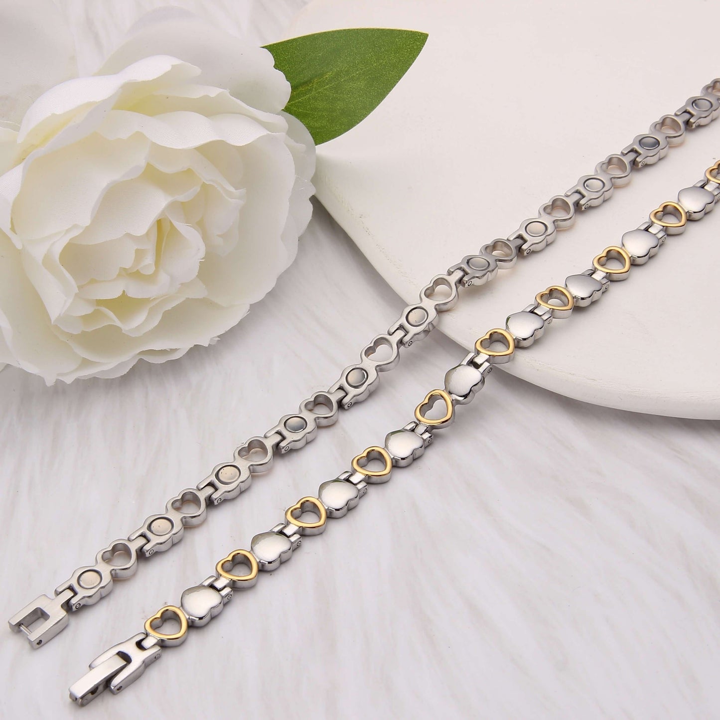 Women's Magnetic Bracelet - Stainless Steel with Ultra-Strong Magnets, Adjustable Silver & Gold Jewelry Gift
