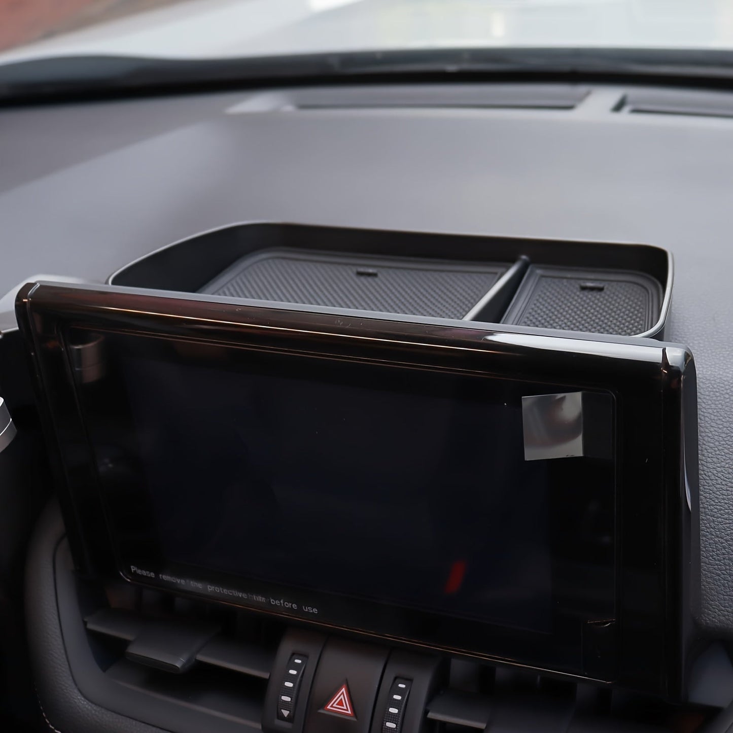 Vehicle Dashboard Organizer Storage Tray - Durable Plastic Car Console Pocket for Coins, Keys, and Phone - Universal Fit with Non-Slip Rubber Mats
