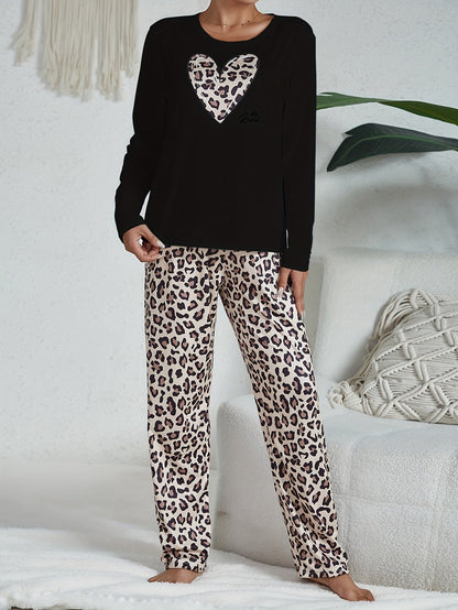 Leopard Print Long Sleeve Pajama Set with Heart Pattern – Women's Cozy Sleepwear