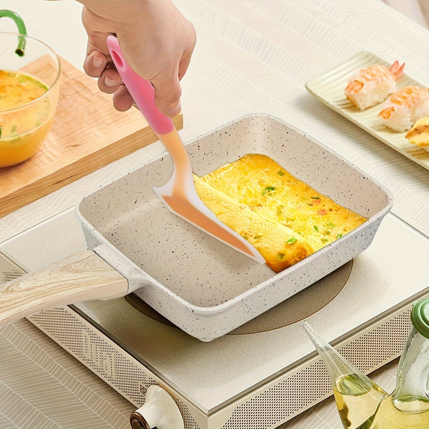 Japanese Tamagoyaki Pan Set - Non-Stick Aluminum Rectangular Frying Pan with Silicone Spatula and Oil Brush - Ideal for Eggs and Pancakes, Hand Wash Only