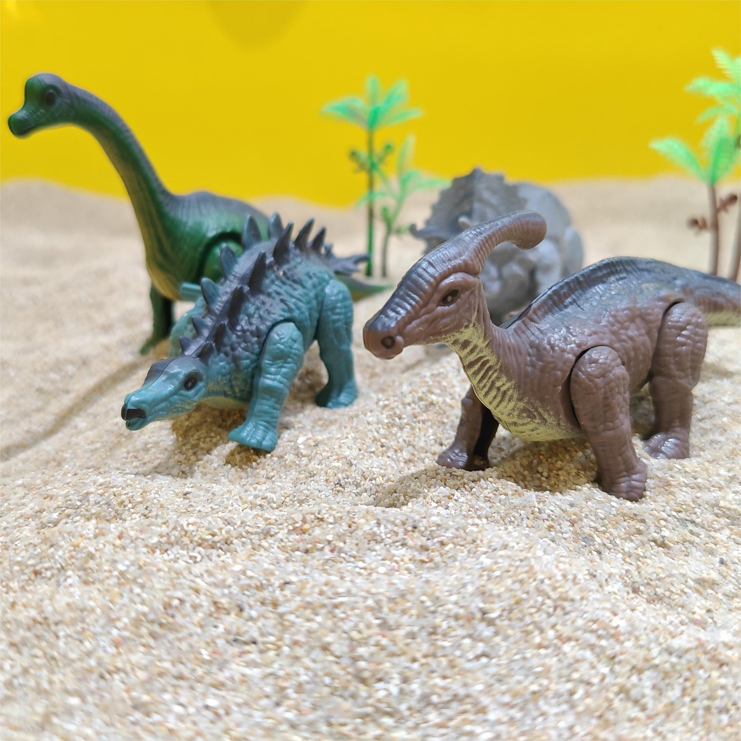 4 Pack Battery-Free Walking Dinosaur Toy Set - Triceratops, Stegosaurus, Brachiosaurus, Tyrannosaurus Rex - Suitable for Ages 3-6