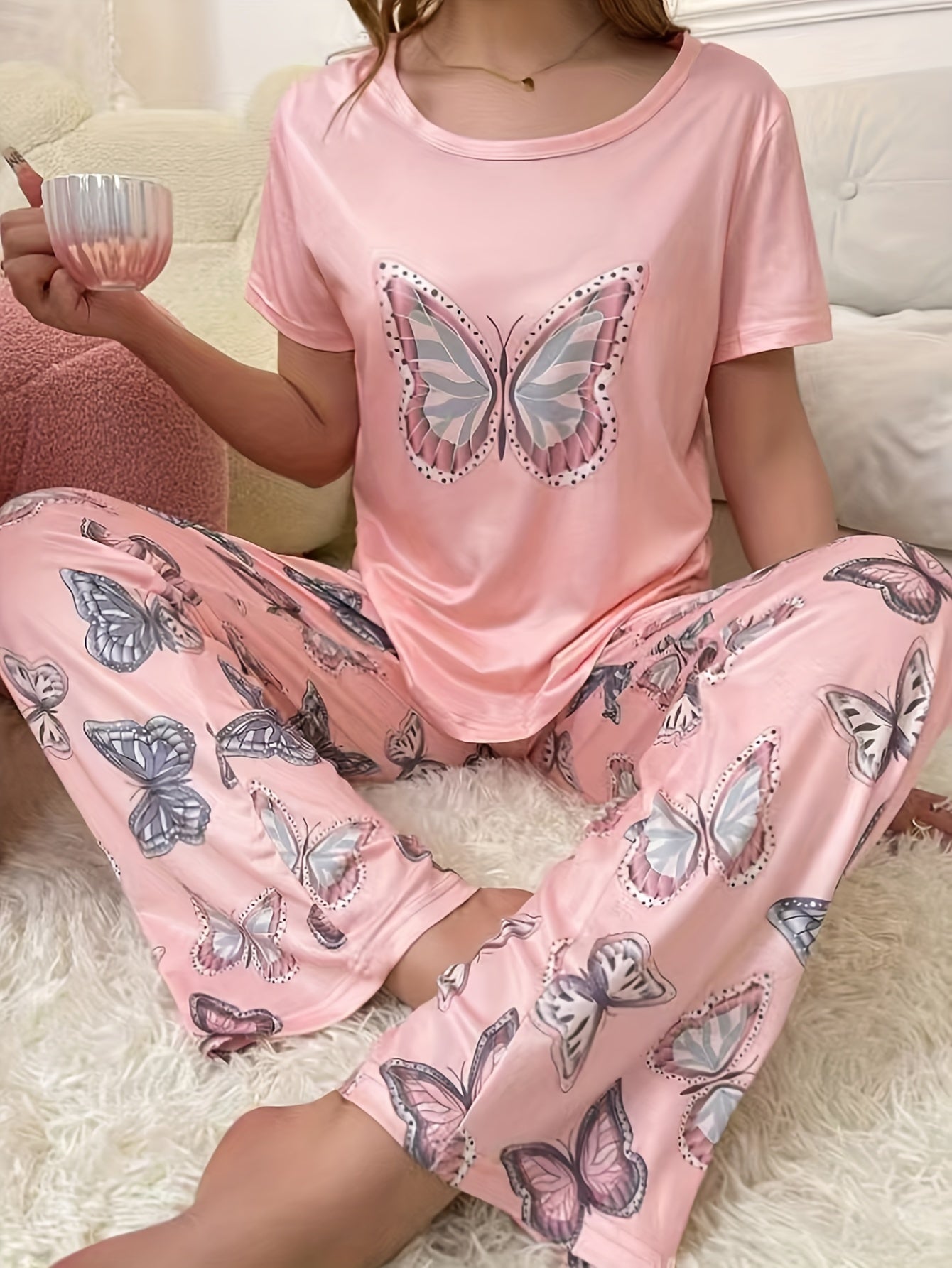 Charming Butterfly Print Pajama Set – Soft Round Neck Short Sleeve Top and Elastic Waist Pants – Women's Cozy Sleepwear for Relaxation, Lounging, and Travel