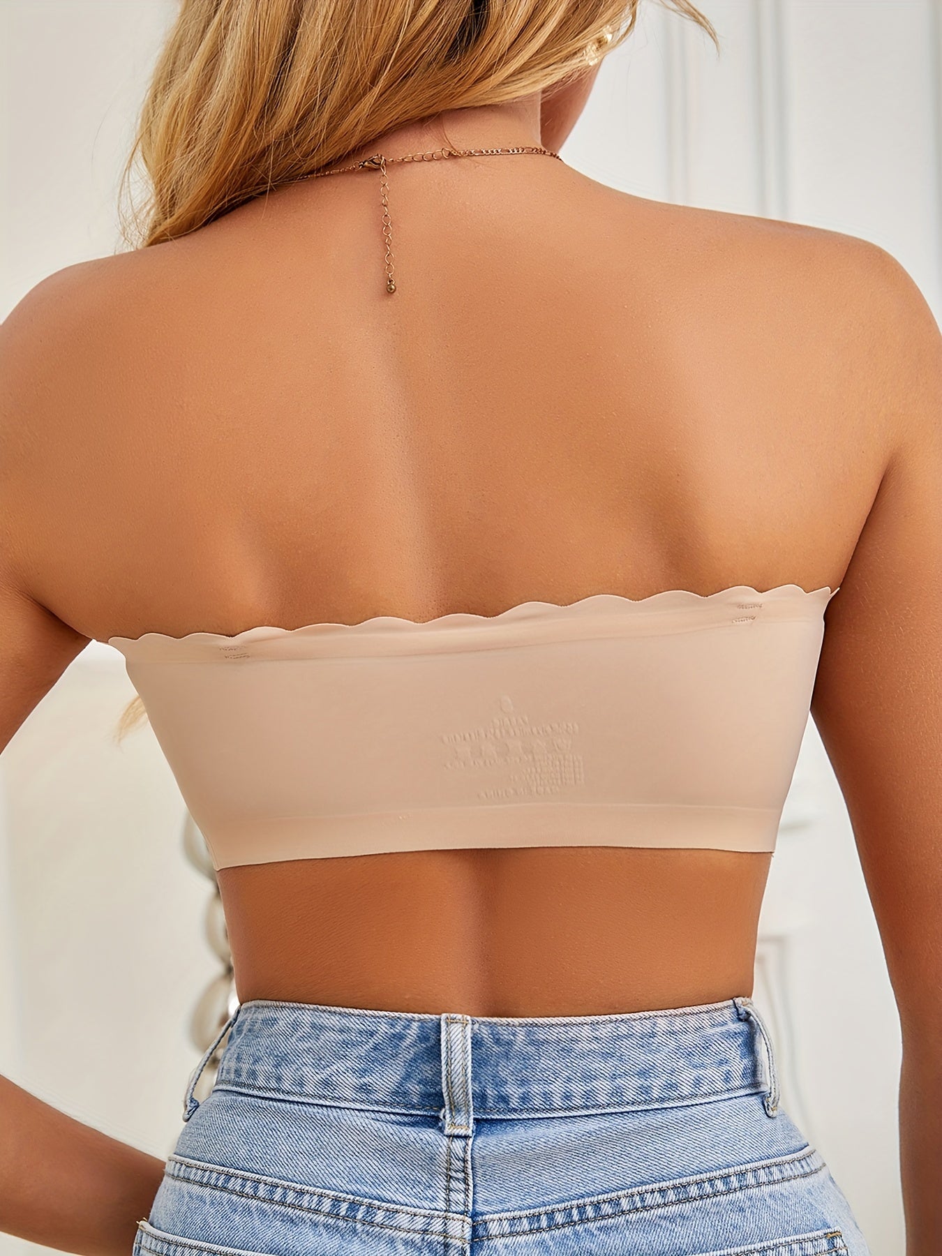 Sensual Seamless Push-Up Bra – Wireless, Strapless, Front Closure, Comfortable and Sexy Lingerie for Women – Ideal for Everyday Wear, Dating, and Special Occasions