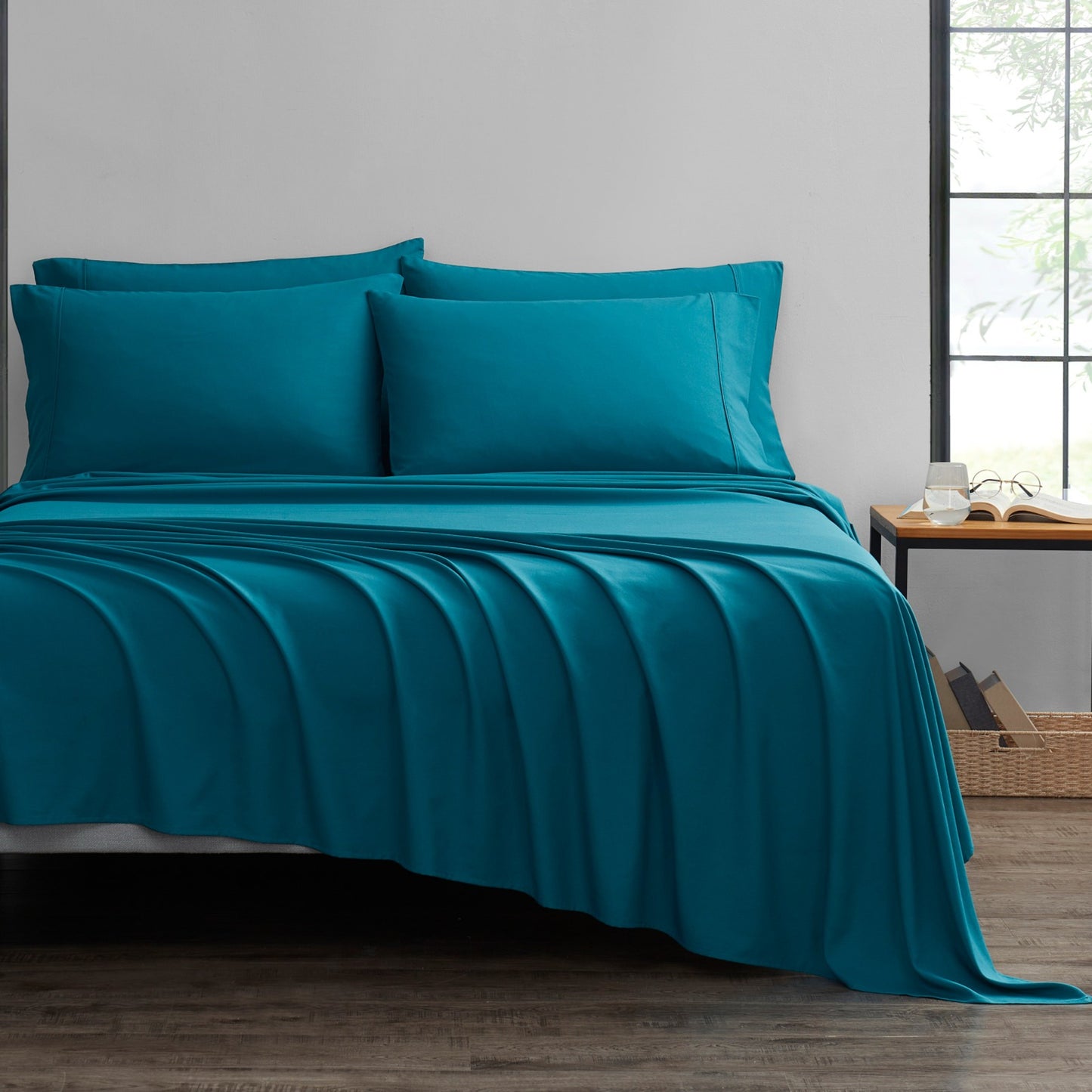 Bamboo 2000 Thread Count 6-Piece Luxury Sheet Set - Organic, Cooling, 16 Inch Deep Pocket, Egyptian Luxury with Bonus Pillowcases - Shrink and Fade Resistant