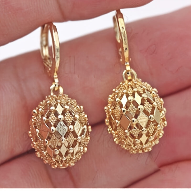 Vintage Metal Hand-Engraved Pattern Hoop Earrings - Classic Women's Gold-Plated Hook Drop Earrings