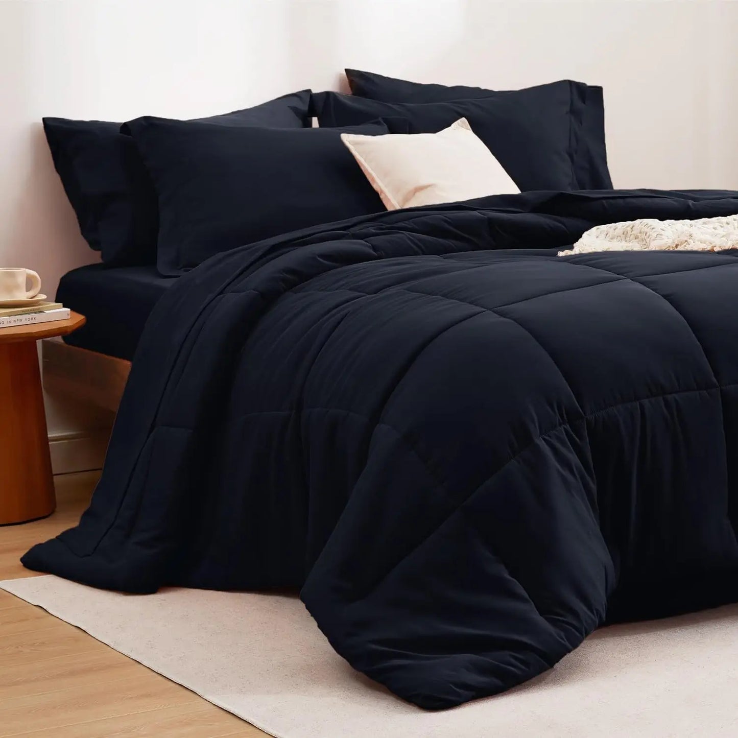 Bedsure Reversible Comforter Set – Queen Bed-in-a-Bag with Sheets & Pillowcases, Twin to King Size