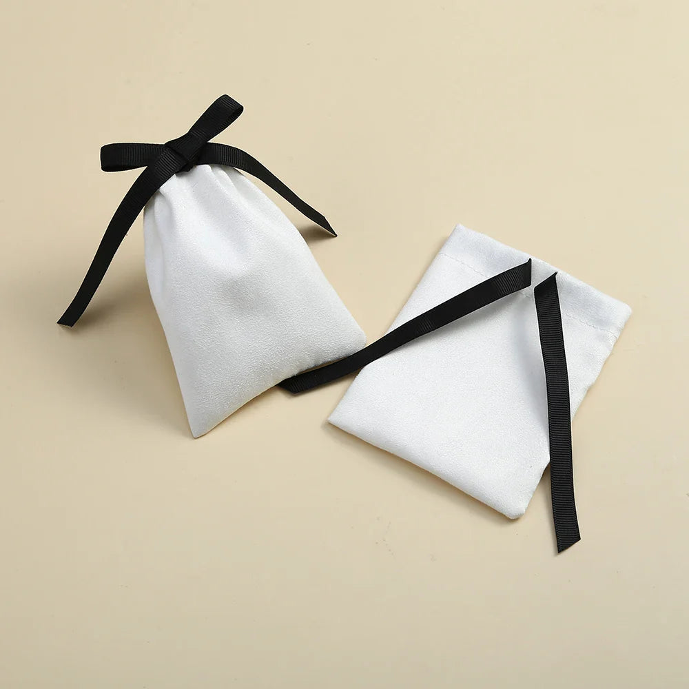 10pcs White Flannel Velvet Drawstring Gift Bags – Jewelry Pouches for Wedding, Travel, DIY Bracelets & Ring Packaging