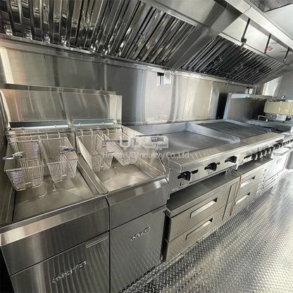 Mobile Fast Food Trailer – Fully Equipped Enclosed BBQ Vending Cart & Restaurant Food Truck with Full Kitchen