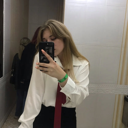 Elegant Satin Women’s Shirt — Loose Vintage Blouse with Turn-Down Collar for Spring & Autumn