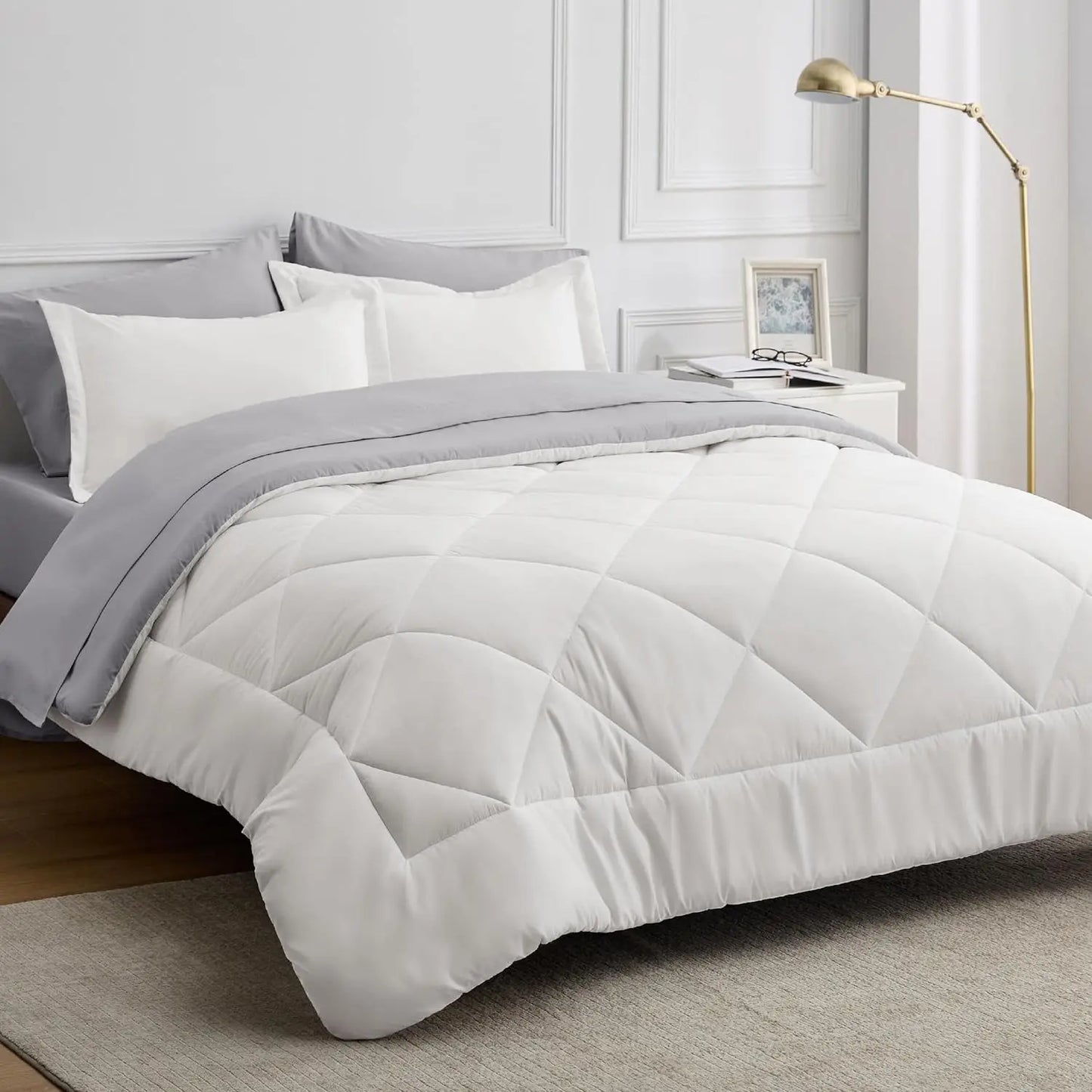 Bedsure Reversible Comforter Set – Queen Bed-in-a-Bag with Sheets & Pillowcases, Twin to King Size