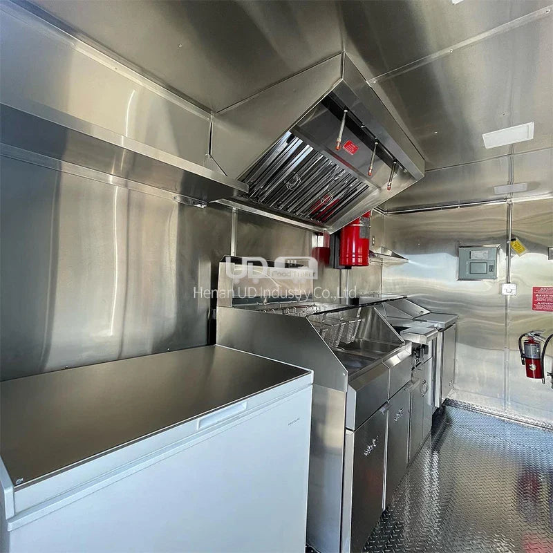 Mobile Fast Food Trailer – Fully Equipped Enclosed BBQ Vending Cart & Restaurant Food Truck with Full Kitchen