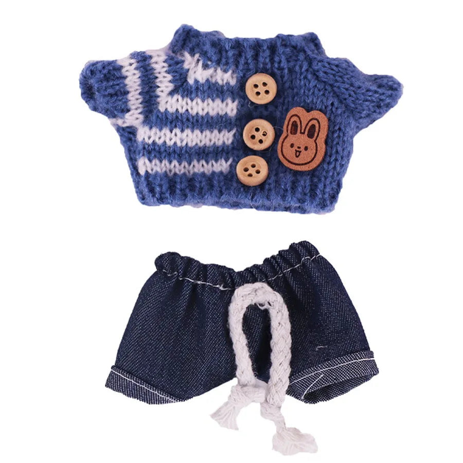Labubu Doll Outfit Set – 17cm Bear Label Hat & Love Sweater, Cute Little Clothes for Decoration
