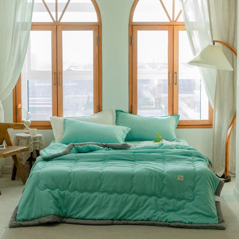 2024 Japanese Cotton-Polyester Summer Quilt – Lightweight, Washable, Skin-Friendly Solid Color Quilt